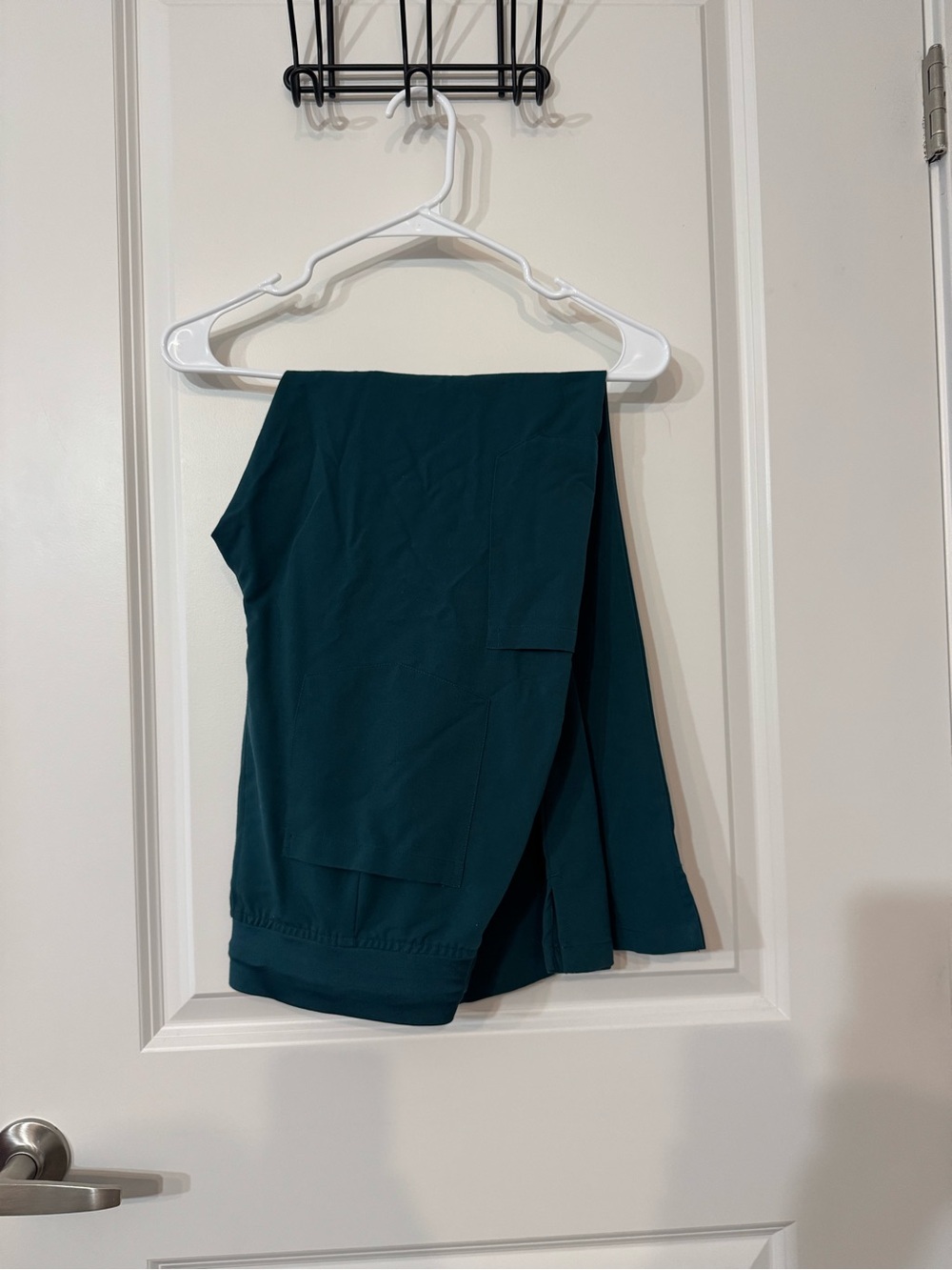 Mandala Lightweight Women’s Scrubs in Forest Green